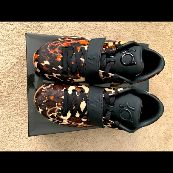 Nike - Picture 3 of 9